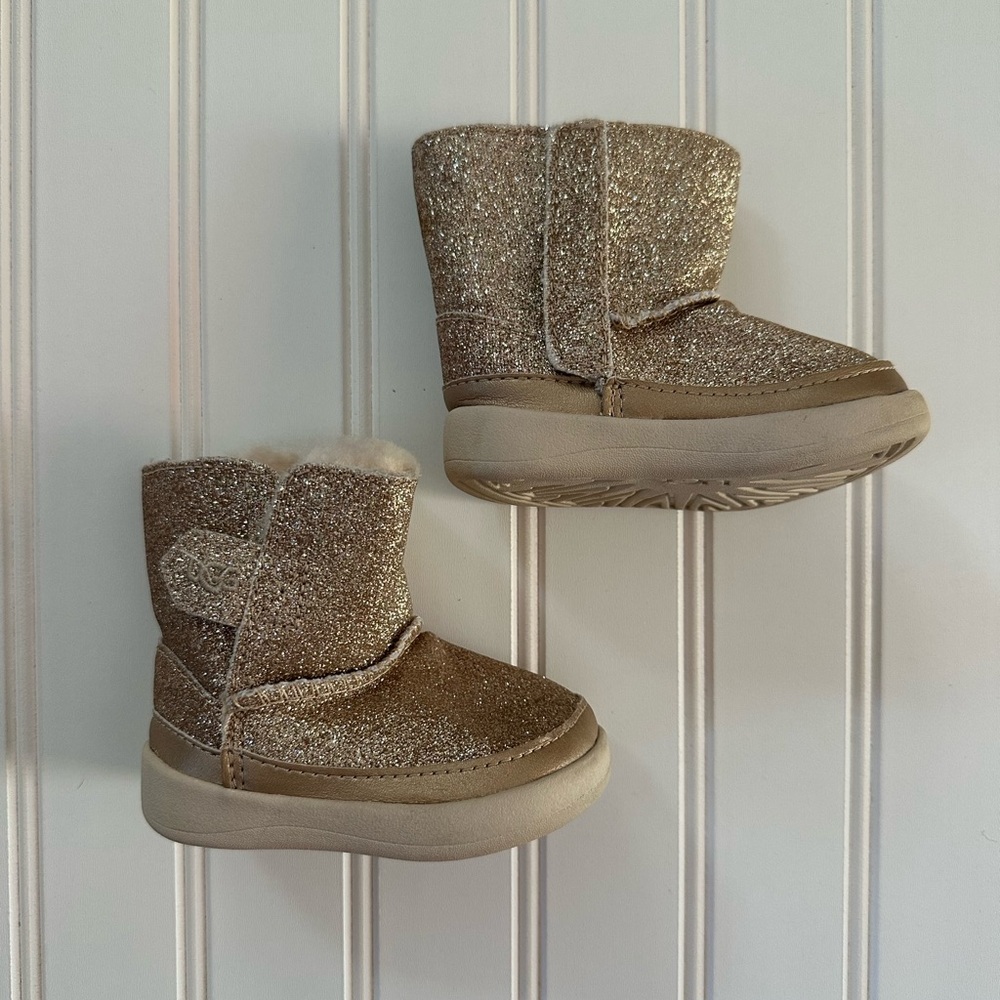 Baby Ugg Classic Shimmer Gold US 2/3